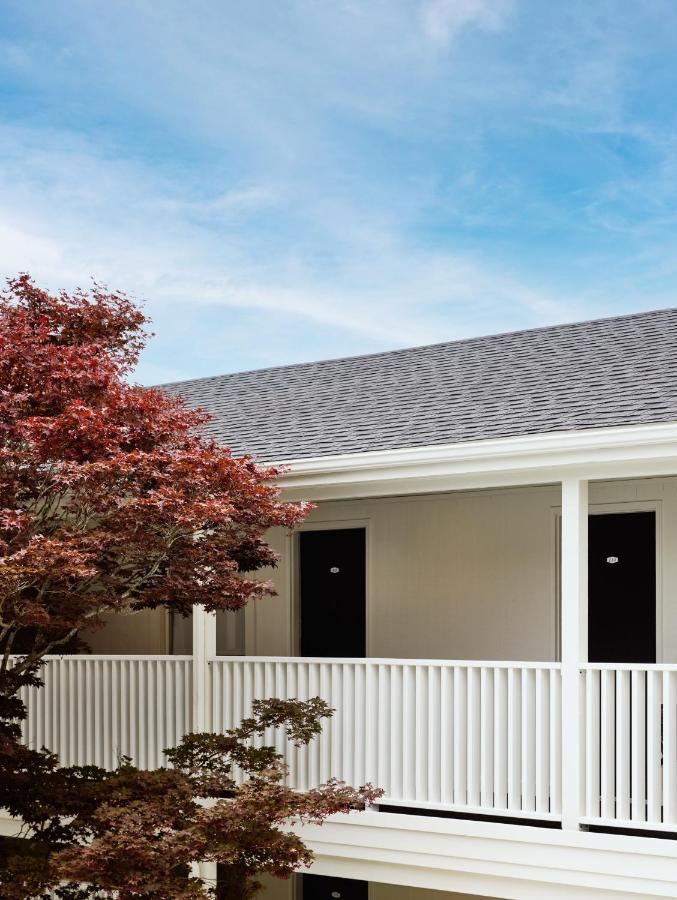Bluebird Parker Beach Lodge South Yarmouth Exterior foto